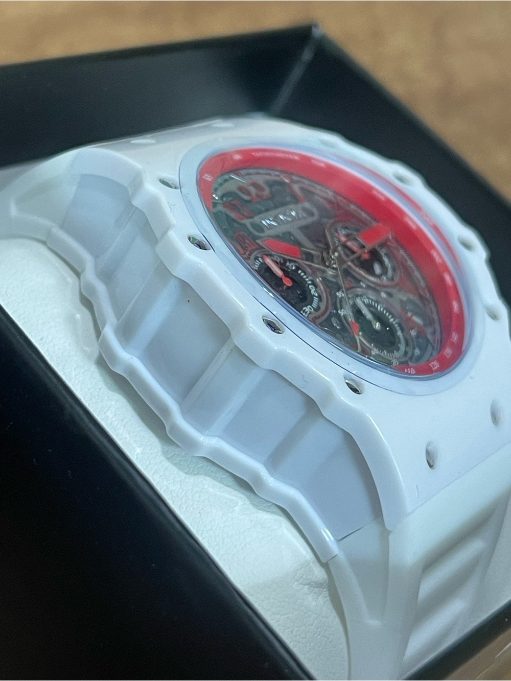 Invicta Racing Vaulthan Men's Watch - 44mm, White & Red (69660) New - Picture 4 of 12